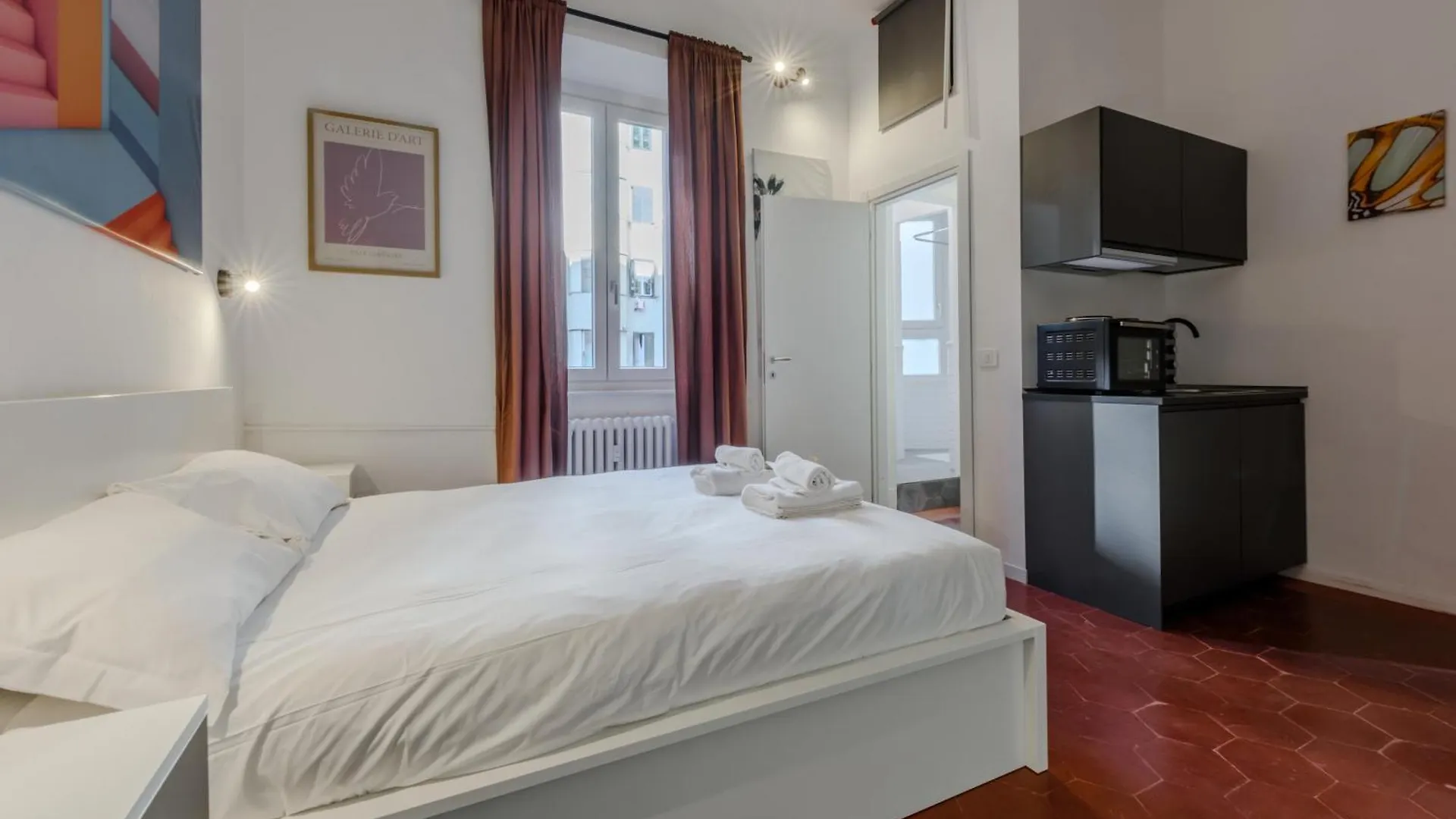 New And Functional Apartments Near The Metro Milan 0*,  Italy