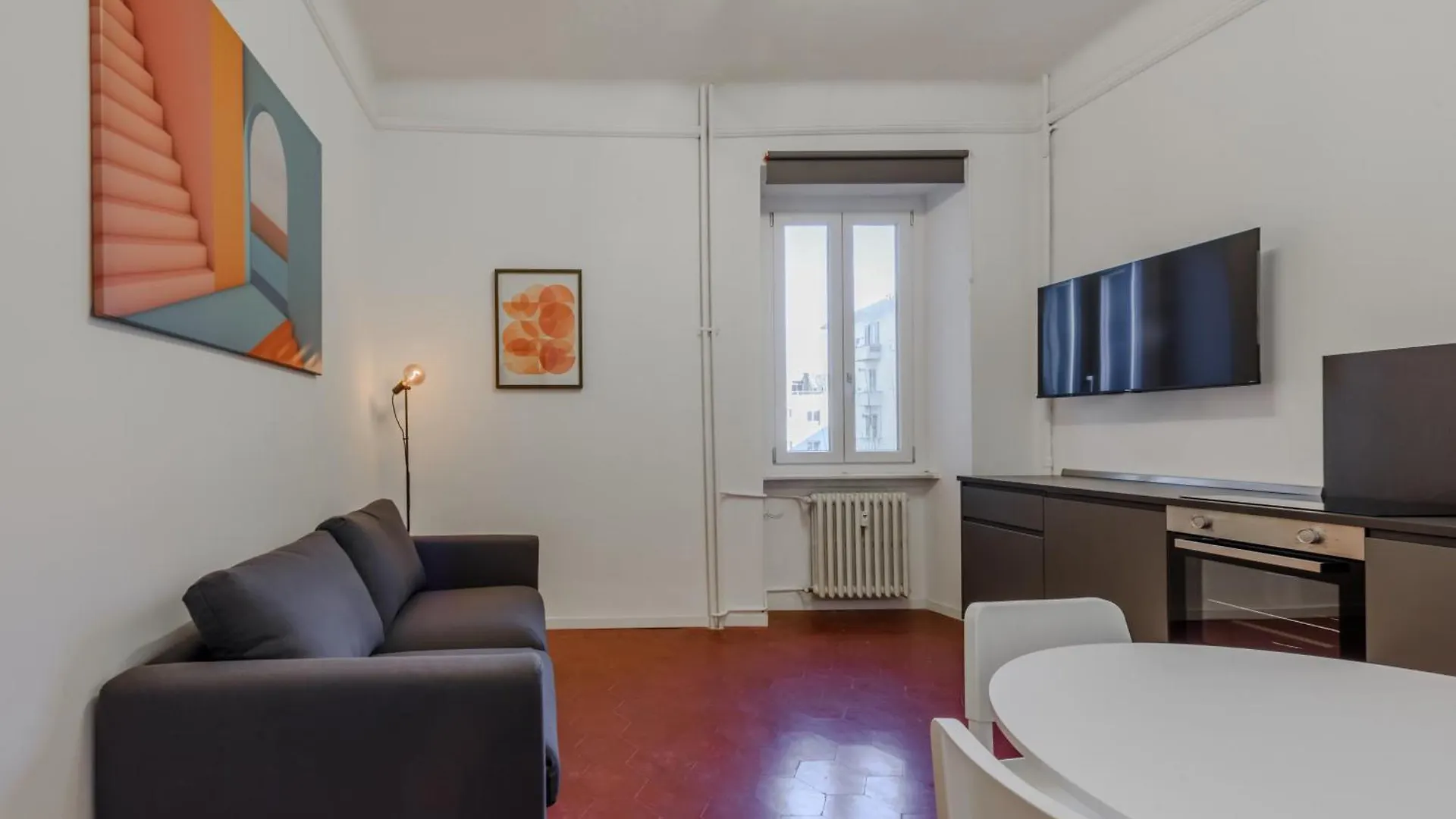 New And Functional Apartments Near The Metro Milan