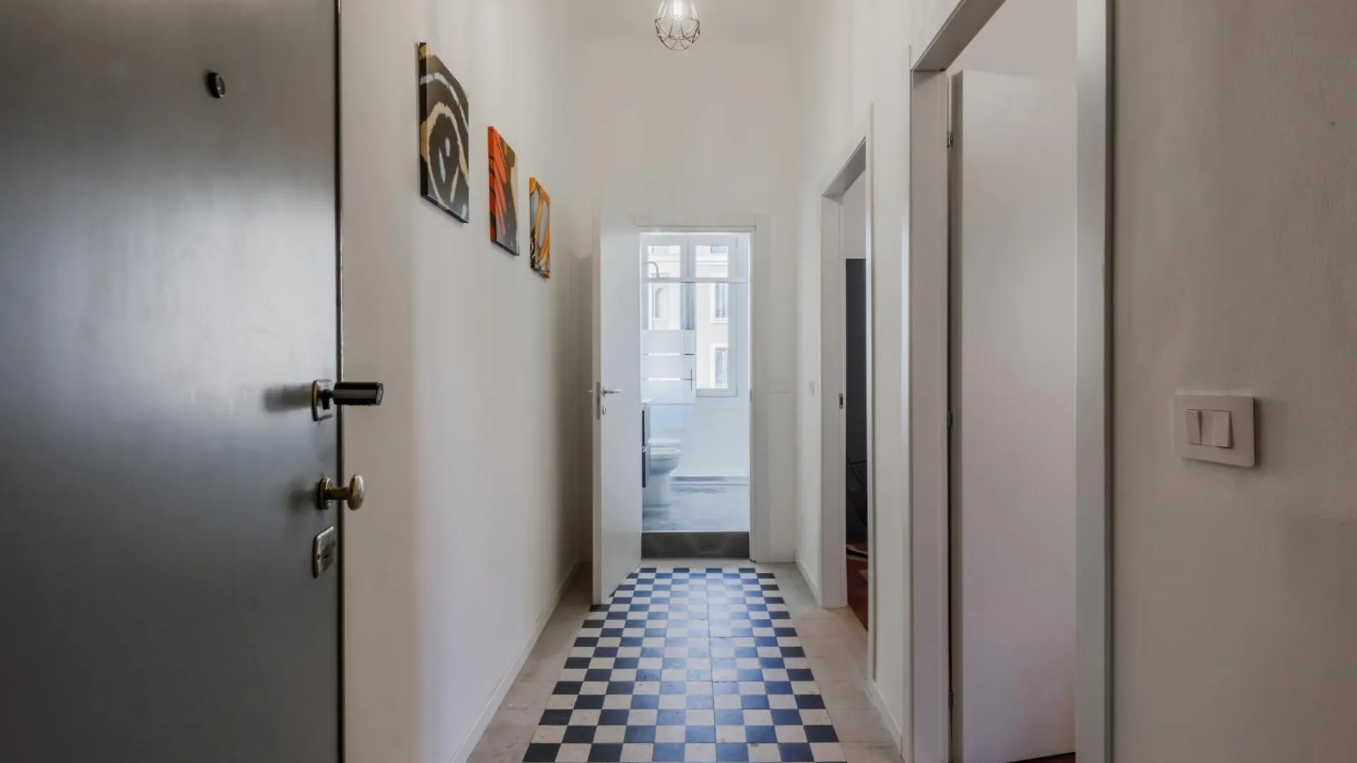New And Functional Apartments Near The Metro Milan