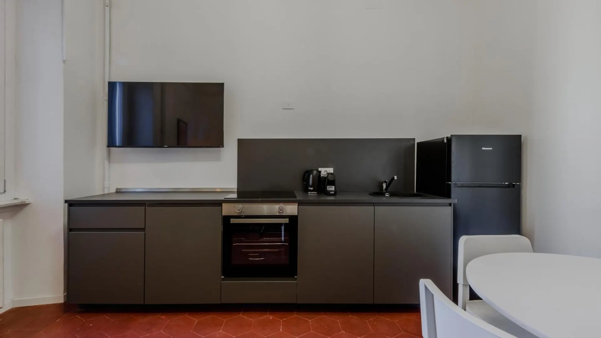 New And Functional Apartments Near The Metro Milan