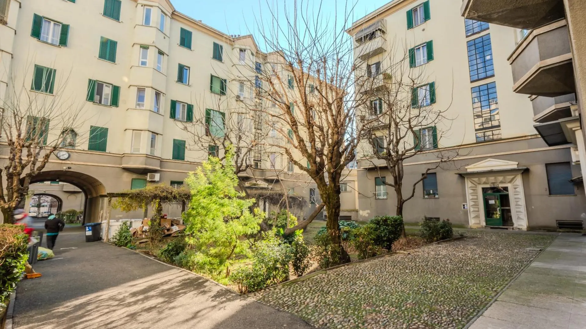 New And Functional Apartments Near The Metro Milan 0*,